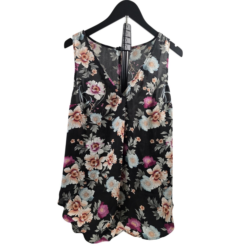 Torrid Womens‎ Black Floral V-Neck Sleeveless Blouse Top Size 0 Plus Size L XL